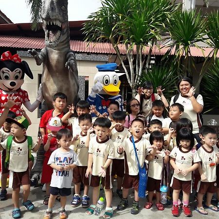 Hs Farm Waterpark Hotel Muar Kültér fotó