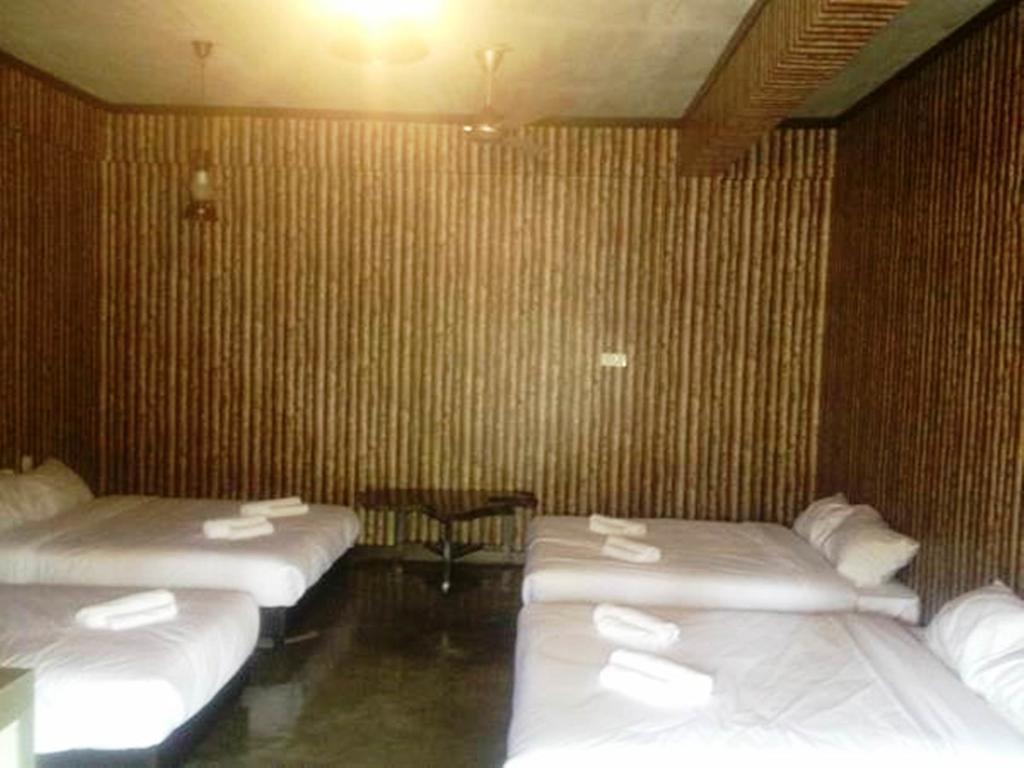 Hs Farm Waterpark Hotel Muar Szoba fotó