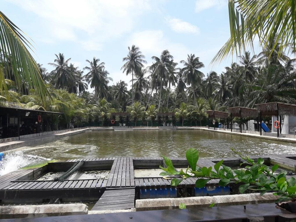 Hs Farm Waterpark Hotel Muar Kültér fotó